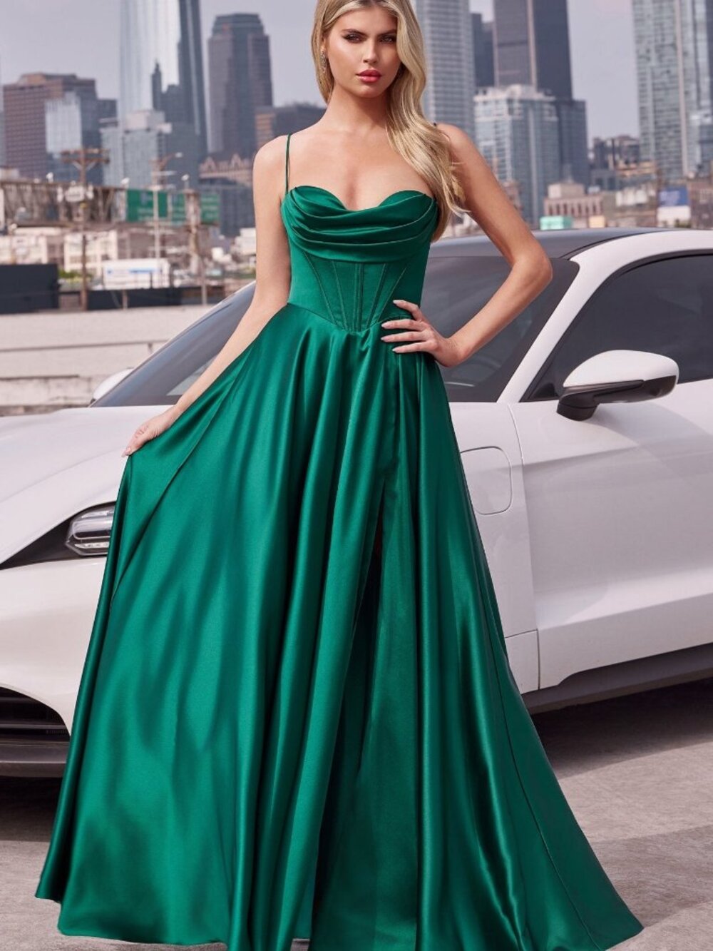 NEW EMERALD Evening Gown Floor Length Formal Elegant Stunning 7481